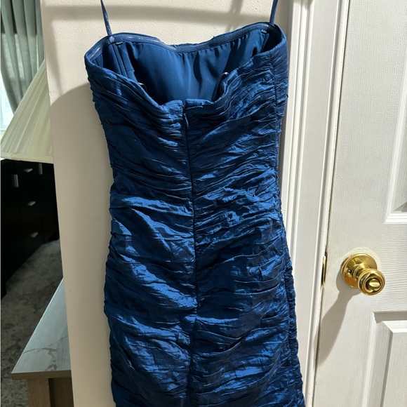 BCBGmaxazria strapless dress - Picture 4 of 5